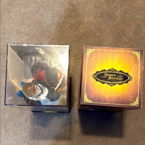 Disney Fairytale Designer Collection Belle and Gaston Dolls - Picture 10 of 15